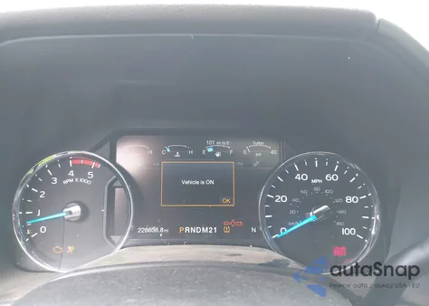 2017 Ford F-250 Platinum z USA, uszkodzony, nr VIN 1FT7W2BT8HEE91559